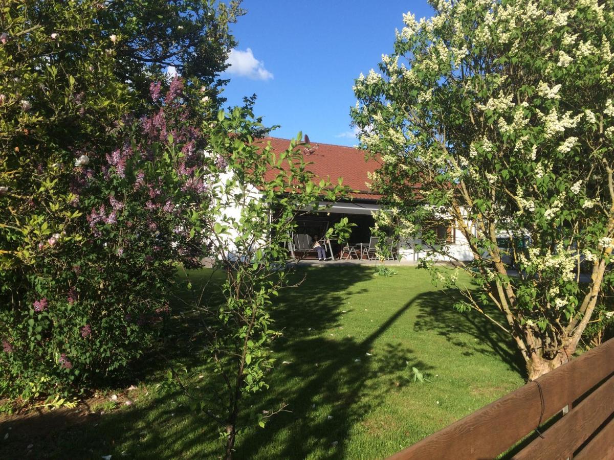 Familienzimmer Neumarkt in der Oberpfalz Exterior photo
